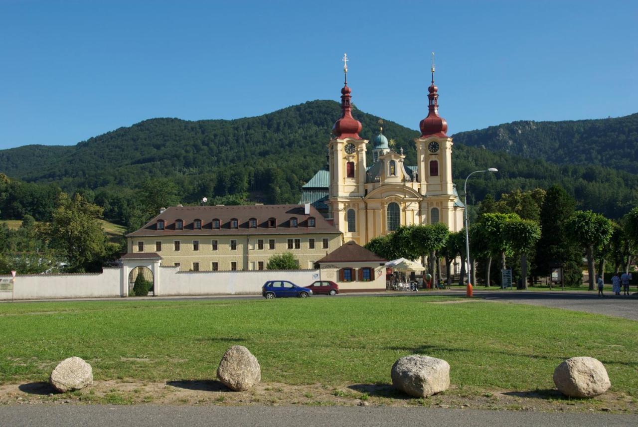 Hejnice Retreat Exterior photo